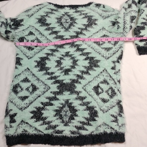 Say What? Women's sweater size XL - Picture 9 of 9